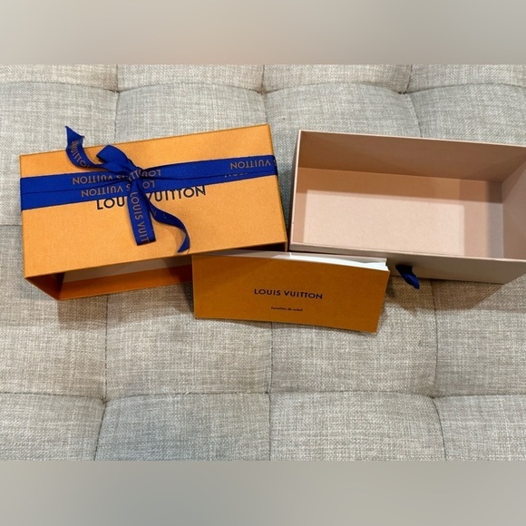 Louis Vuitton Drawer Box for Sunglasses - Excellent Used Condition - Picture 3 of 7